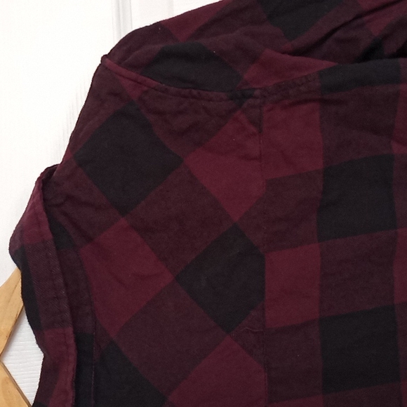 Bluenotes Purple and Black Long Sleeve Button Up Flannel Small - Picture 2 of 7